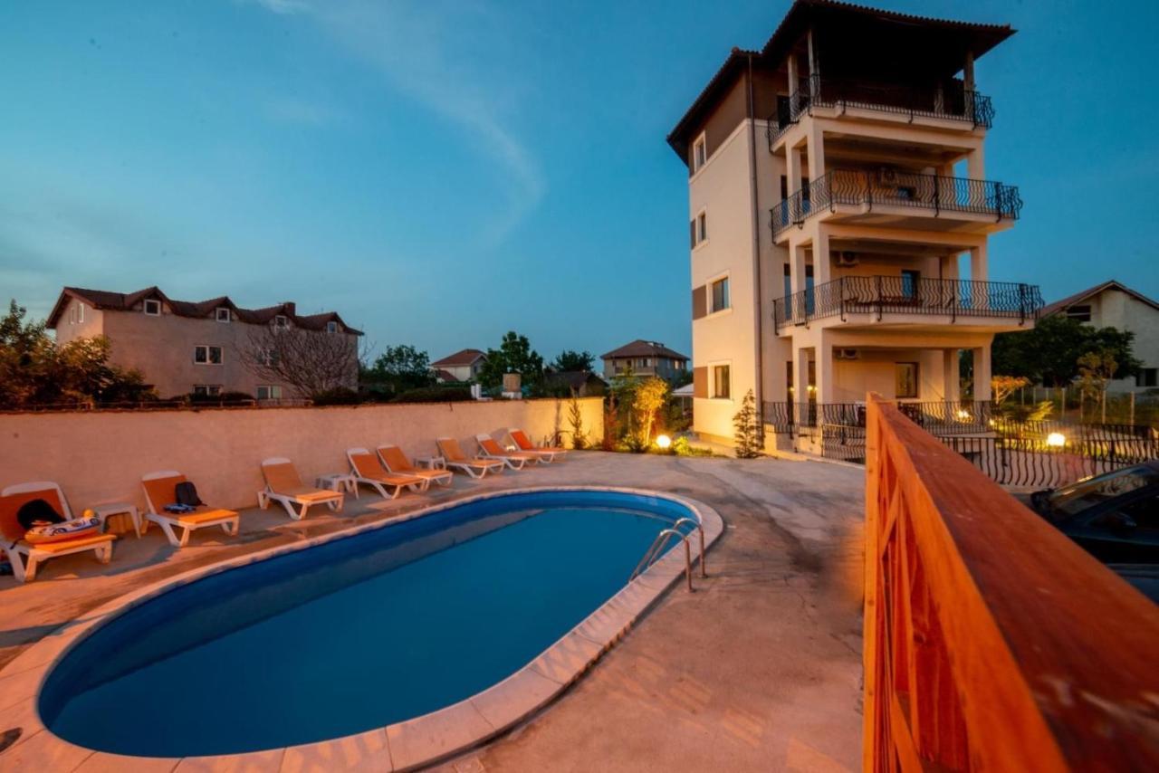 Breeze Villa Mamaia Nord Navodari Exterior photo