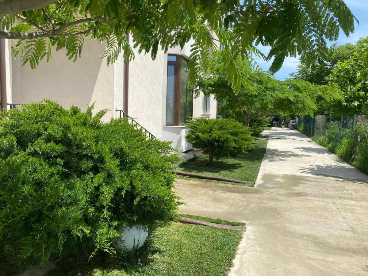 Breeze Villa Mamaia Nord Navodari Exterior photo