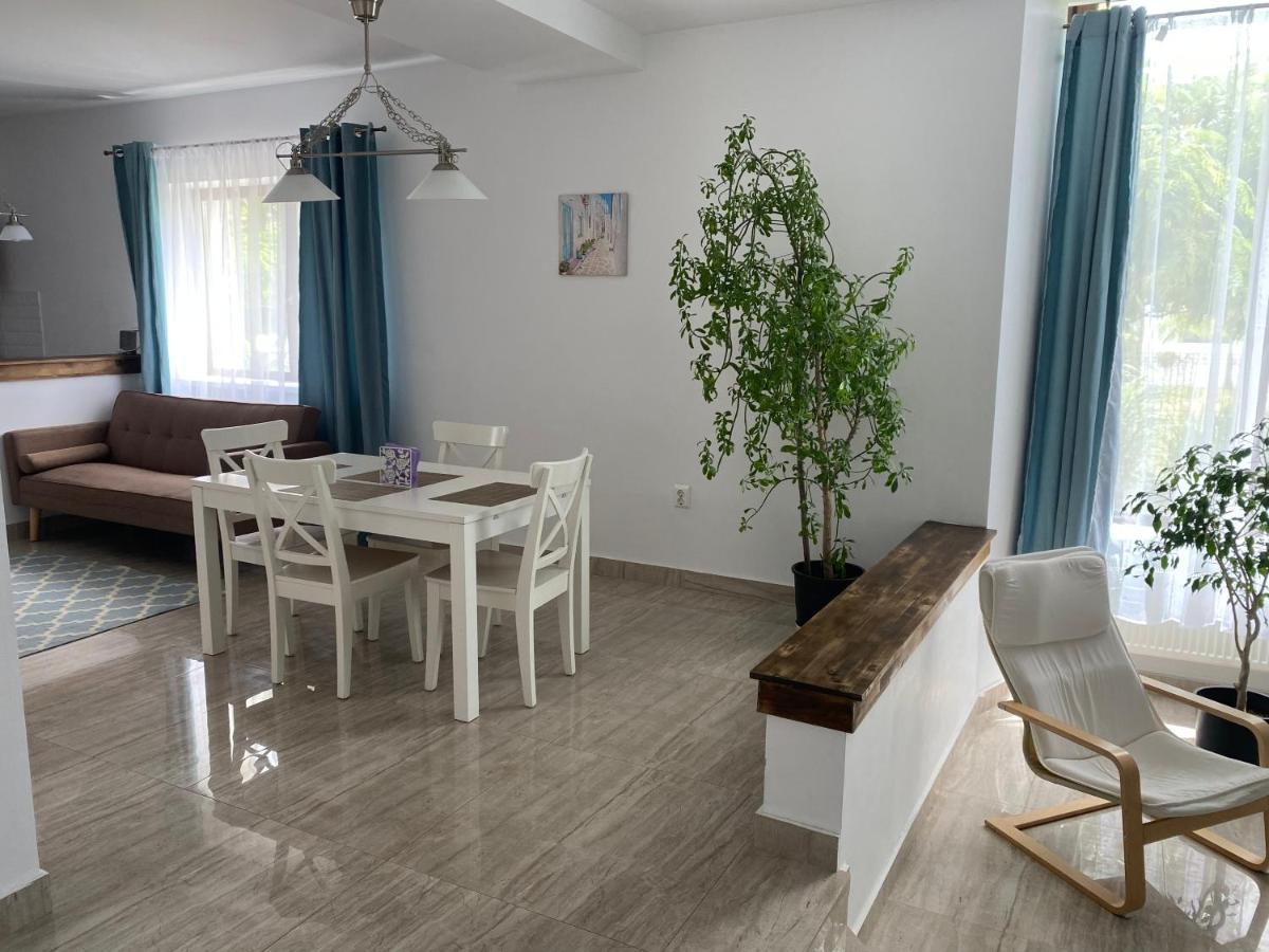 Breeze Villa Mamaia Nord Navodari Exterior photo