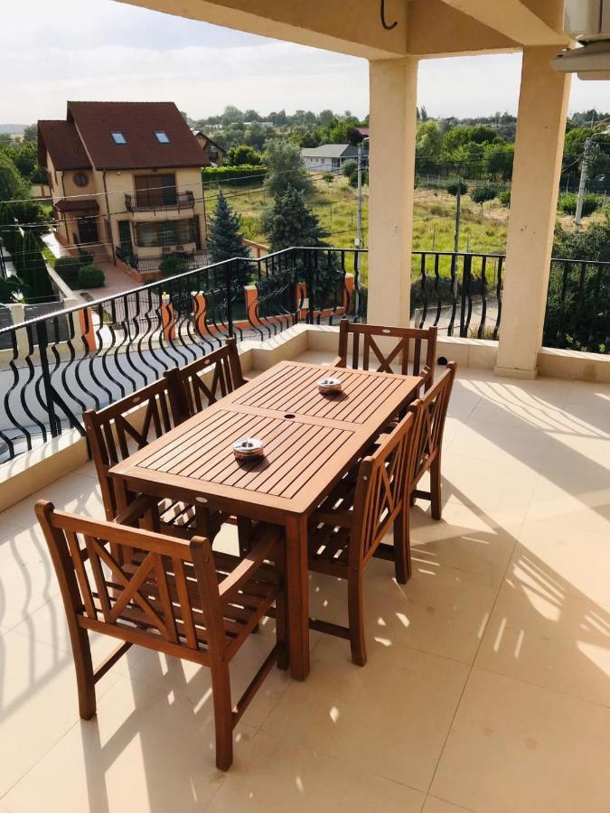 Breeze Villa Mamaia Nord Navodari Exterior photo